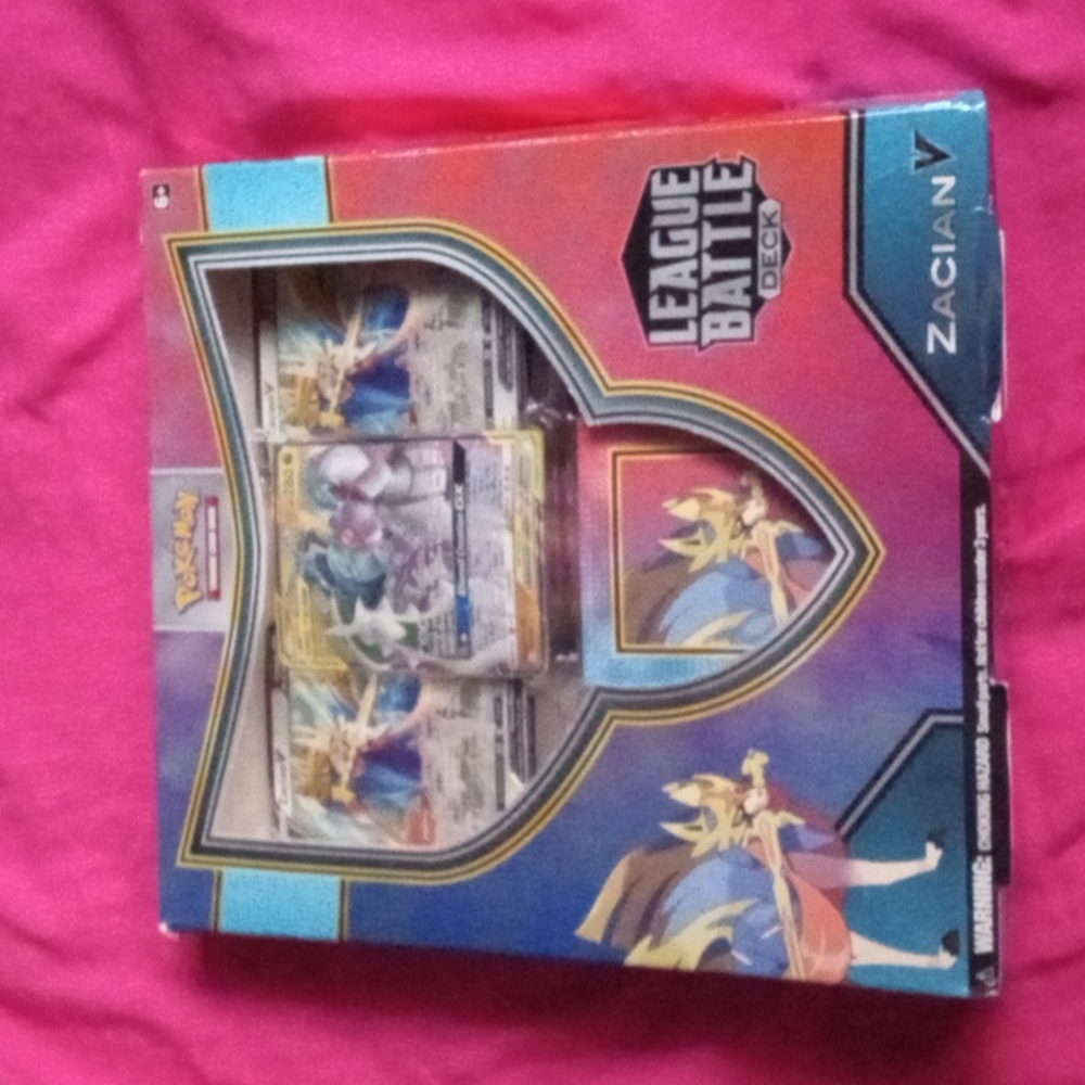 Pokémon TCG: Zacian V League Battle Deck Trading Card Games